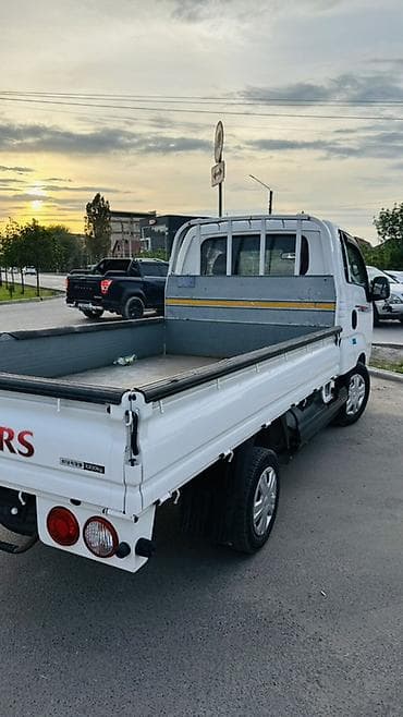 сколько стоит 1 кг катализатора: Легкий грузовик, Kia, Стандарт, До 1 т, Б/у — 4