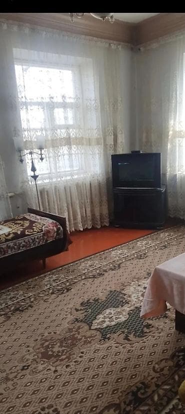 без хозян: 57 м², 3 комнаты, Парковка, Забор, огорожен — 4
