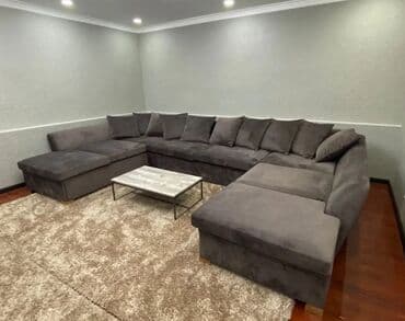 стол под компьютер: Угловой диван 
на заказ
От 30-70.000 токмок 
Любой дизайн. Размер — 1