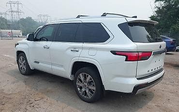 Транспорт: Toyota Sequoia: 2023 г., 3.4 л, Автомат, Гибрид, Внедорожник — 3