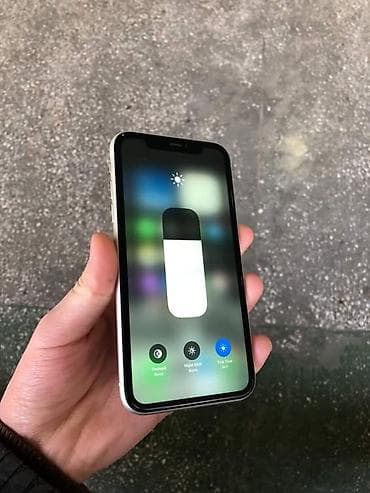 macbook m1 air: IPhone 11, Б/у, 64 ГБ, Белый, Зарядное устройство, Чехол, 78 % — 5