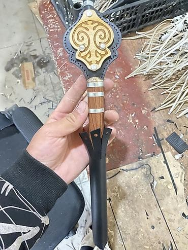 цветы оформления: Картина на коже в деревянной раме + декоративный камчи (камча) - — 3