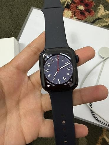 apple watch 8 серия: Apple Watch Series 8, 41мм Цвет корпуса: темный Ремешок спортивный — 3