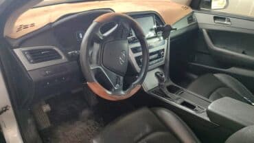 купить японский минитрактор бу: Hyundai Sonata: 2016 г., 2 л, Автомат, Газ, Седан — 7