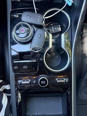 14: Kia K5: 2021 г., 2 л, Автомат, Гибрид, Седан — 8