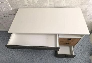 Офис эмереги: Компьютердик үстөлү, Жаңы, Текчелери бар lalafo.kg да — 4 Офис эмереги: Компьютердик үстөлү, Жаңы, Текчелери бар — 4