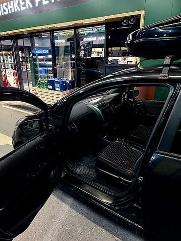 вампер на фит: Honda Fit: 2003 г., 1.5 л, Автомат, Бензин, Хэтчбэк — 5