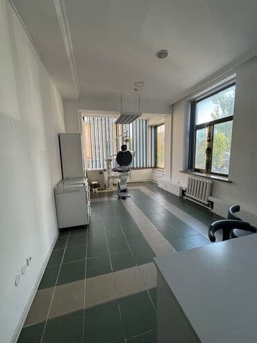 аренда помещения под офис бишкек: Сдаю Офис, 160 м², В административном здании, С видом на горы, С отдельной кухней, С отдельным входом — 4