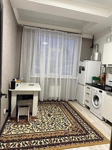 18: 1 комната, 37 м², Элитка, 1 этаж — 3