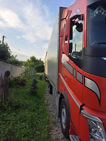 решетка демио: Тягач, Volvo, Шторный — 2