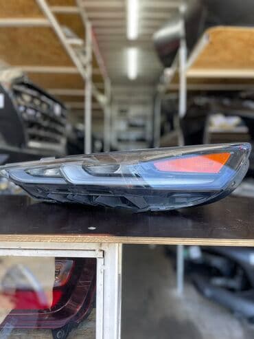 Передняя левая фара Hyundai 2019 г., Б/у, Оригинал, США