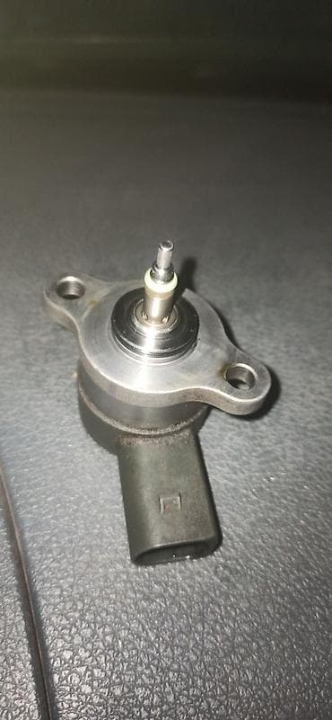 Детали ходовой части: Регулятор давления топлива оригинал 2.2 регулятор с сеткой — 2