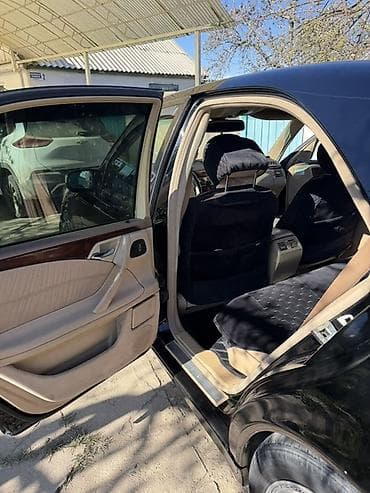 Транспорт: Mercedes-Benz E-Class: 2002 г., 3.2 л, Автомат, Бензин, Седан — 4