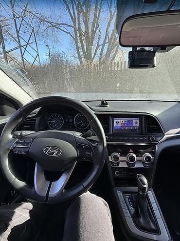 corolla e150: Hyundai Elantra: 2019 г., 1.6 л, Автомат, Газ, Седан — 4