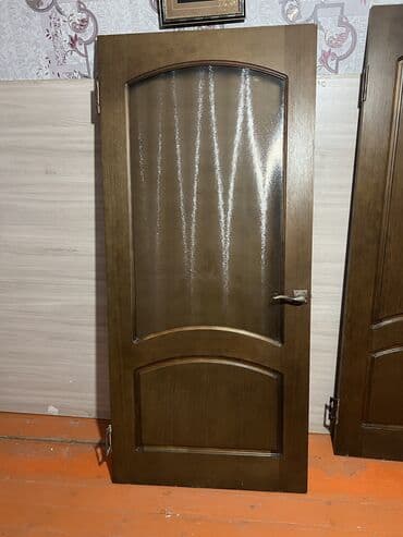 бу вората: 5-шт по 5000-сом Межкомнатные двери, классический дизайн. - Материал — 3