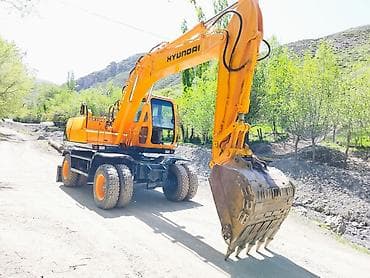 Экскаватор, Hyundai, 2002 г., Дөңгөлөктүү — 1