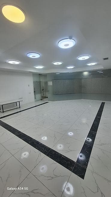 эркиндик авеню: Аренда офисов, 42 м², В бизнес центре, С юридическим адресом — 4