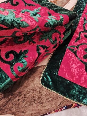 бумажный салфетка: Покрывало для кровати, Б/у, Все сезоны — 2