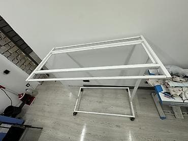 вешалка на колесах для одежды: Кронштейн Для одежды, Материал: Металл, На колесах — 2