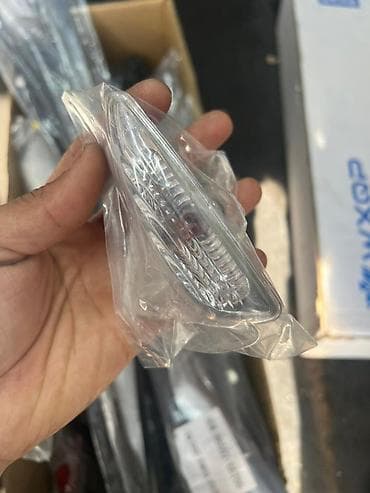 воздушный бочок: Повторитель поворотника в крыло/зеркало (прозрачный) - Тип: боковой — 1