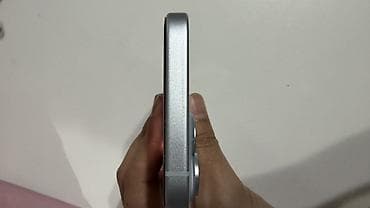 iphone dr: IPhone 15, 128 ГБ, Серебристый — 2