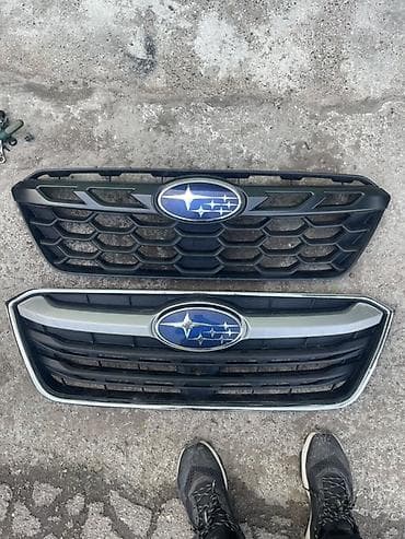 Решетка радиатора Subaru Оригинал