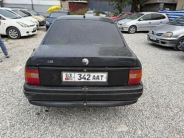 кран букса: Opel Vectra: 1993 г., 1.8 л, Бензин — 6