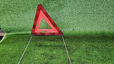 e34 540i: 27R03566 Аварийный знак Е39 Е38 Год 2002 В отличном состоянии — 4