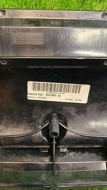 microsoft 540: Дефлектор воздушный центральный в торпедо для BMW X5 E70 (3) б/у — 2