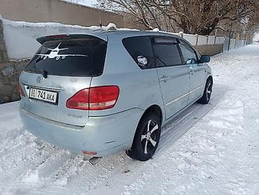 авто рага: Toyota Ipsum: 2002 г., Вэн/Минивэн — 2