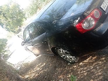 Продажа авто: Volkswagen Jetta: 2007 г., Седан — 3