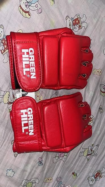 Перчатки, не использованные