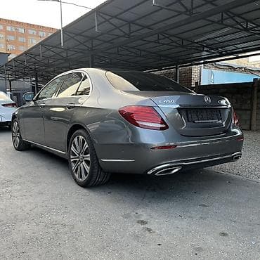 Mercedes-Benz E-Class: 2019 г., 3 л, Автомат, Бензин, Седан — 2