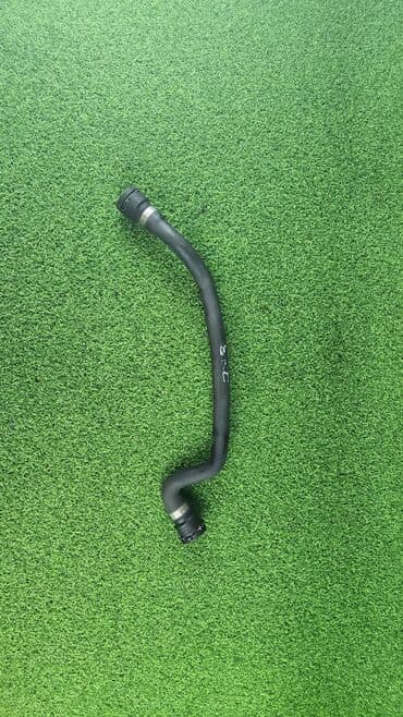 блок предохранителей: Патрубок Е83 х3 Год 20 205 В отличном состоянии, очень большой — 2