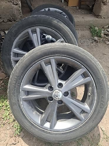 на рх: Колеса в сборе 235 / 50 / R 18, Лето, Б/у, Комплект, Легковые, Литые, отверстий - 5 — 1