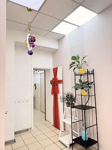 здаю склад: Сдается помещение 1-Этаж. Первая линия. Можно под любой вид — 2