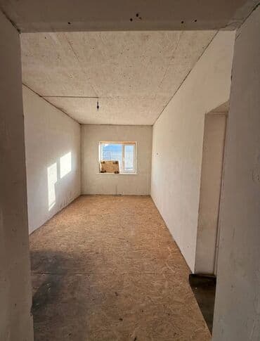 Үйдү ижарага алам: 40 м², 2 бөлмө, Жертөлө, ороо, Забор, тосулган — 9