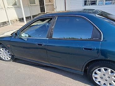 машина салон: Honda Accord: 1994 г., Автомат, Седан — 5