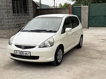 Унаа сатуу: Honda Fit: 2005 г., 1.3 л, Автомат, Бензин, Хетчбек — 3