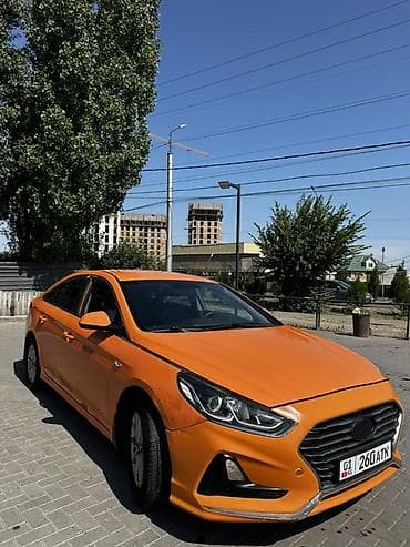 Hyundai Sonata: 2018 г., Седан