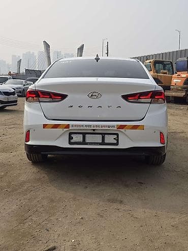 lada largus: Hyundai Sonata: 2021 г., Бензин, Седан — 4