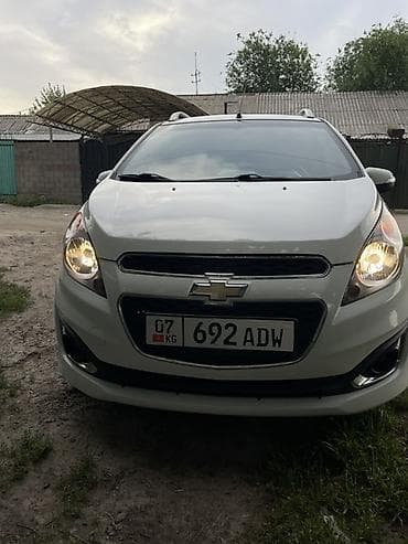 shevralet spark: Chevrolet Spark: 2015 г., 1 л, Вариатор, Бензин, Хэтчбэк — 2