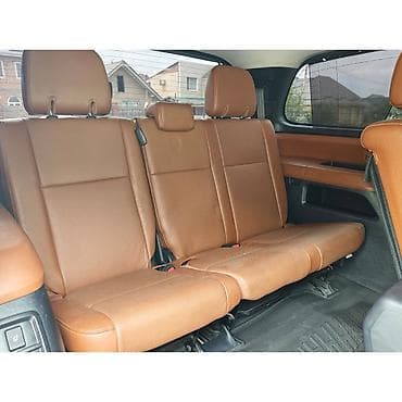 Toyota Sequoia: 2019 г., 5.7 л, Автомат, Газ, Внедорожник — 8