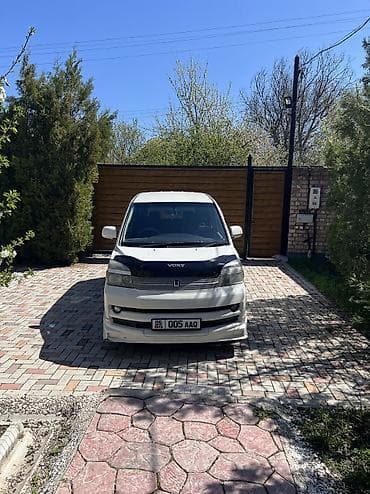 тоета вокси: Toyota Voxy: 2005 г., 2 л, Вариатор, Бензин, Минивэн — 1