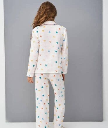 белая ночная сорочка: Распродаю пижамы отличного качества . Ткань муслин . Остались 2-3 — 3