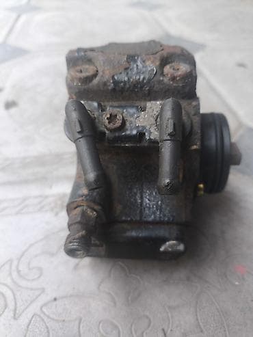ke jetronic: Бензонасос Suzuki — 3