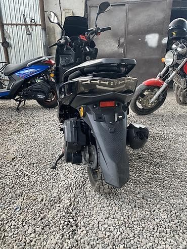 скутеры бензин: Макси-скутер 150 куб. см, Бензин, Новый — 3