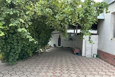 Дома: Продаётся уютный жилой дом в ж.м. Ак-БоСогО • Площадь дома: 150 м * — 2