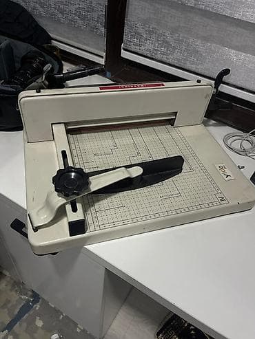 резак бумажный: Резак-ги­лльо­ти­на для бумаги YIDE (форматы A4/A5/B6 и др.) - — 3