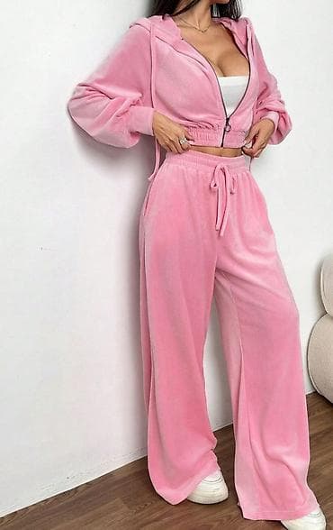 женская свитер: Женский велюровый комплект в розовом цвете. Состав комплекта: - — 1